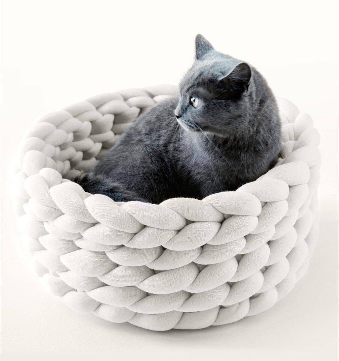 Hand-woven Pet Sleeping Basket